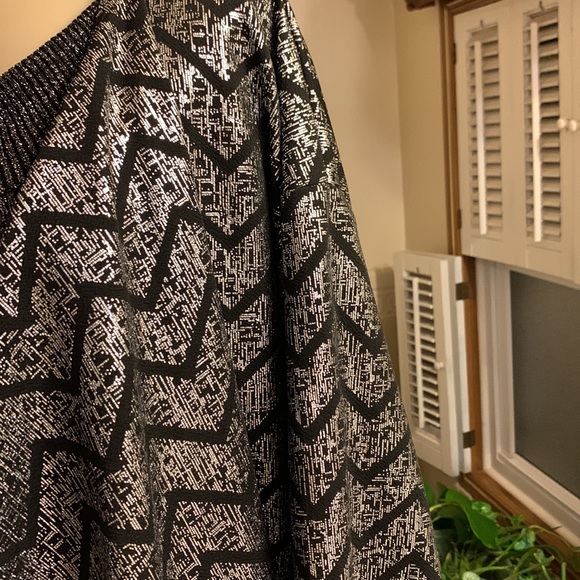 LuLaRoe Duster - Picture 4 of 9